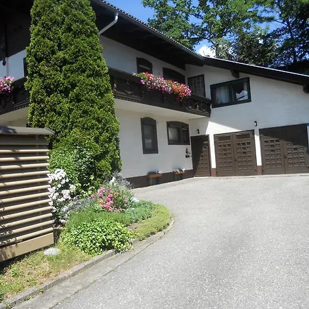 Gerti Kalt アパート Lieserhofen